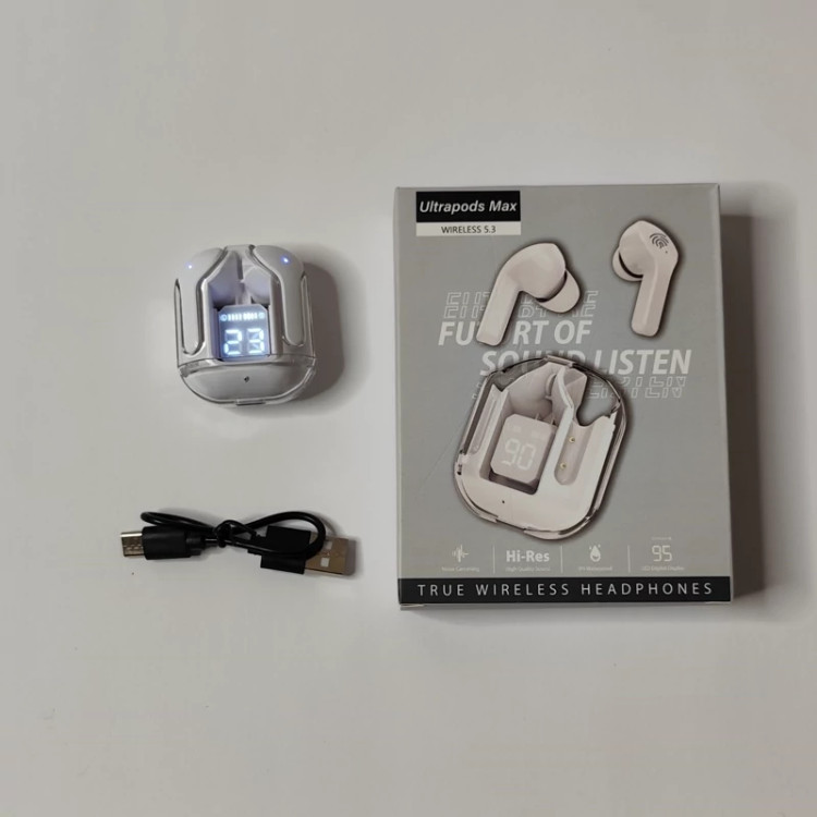 ایرپاد Ultrapods Max داخل باکس شارژ